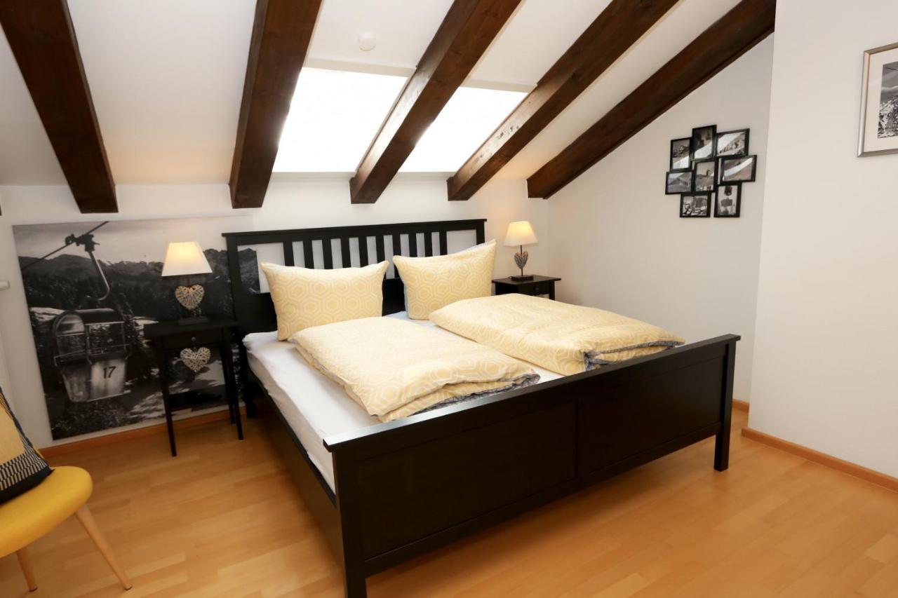 Ferienwohnung Frischluft การ์มิช-พาร์เทนเคียร์เชน ภายนอก รูปภาพ